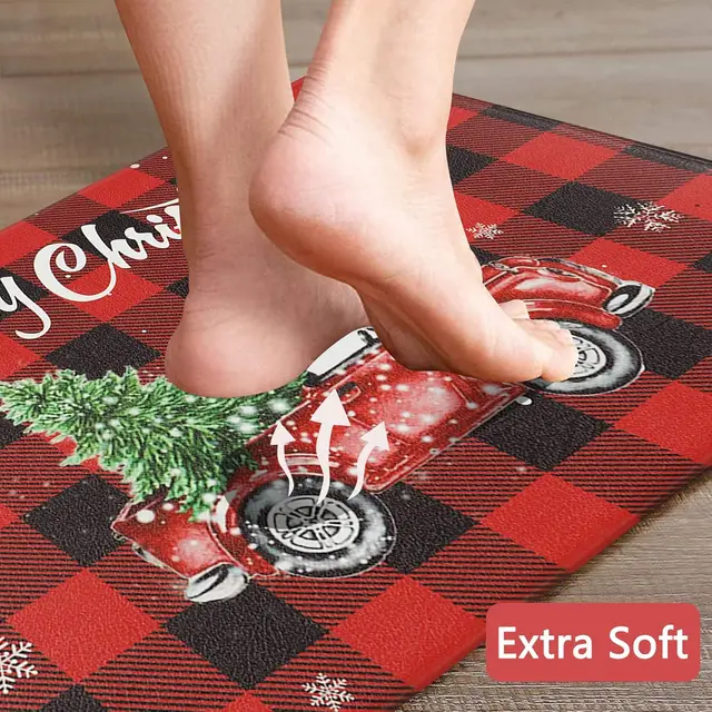 Christmas-Themed Kitchen Mat - Oil & Water Resistant